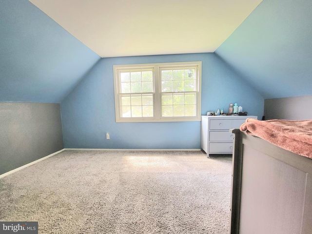 50 EDGE LN, Willingboro, NJ 08046