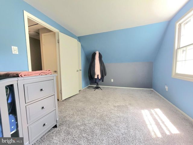 50 EDGE LN, Willingboro, NJ 08046