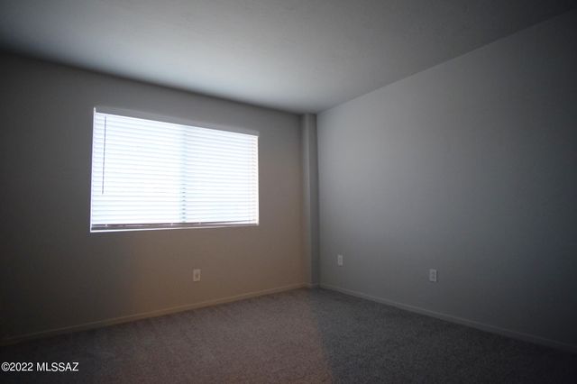 6709 E Calle La Paz Unit D, Tucson, AZ 85715