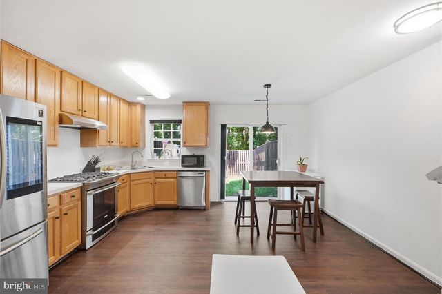 45428 OAK TRAIL SQ, Sterling, VA 20164