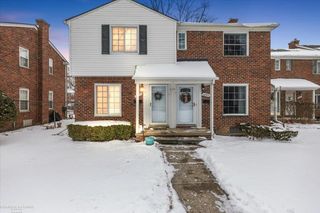 22951 Lee Court, St Clair Shores, MI 48080