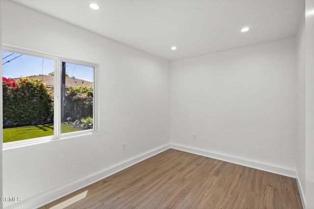 340 Jones Street, Ventura, CA 93003