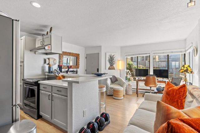 1 Surf Way 115, Monterey, CA 93940