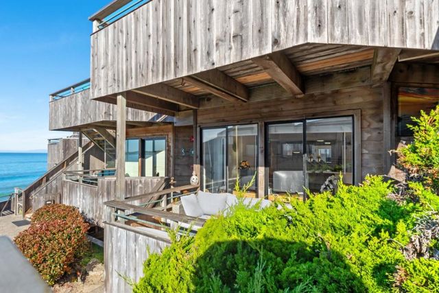 1 Surf Way 115, Monterey, CA 93940