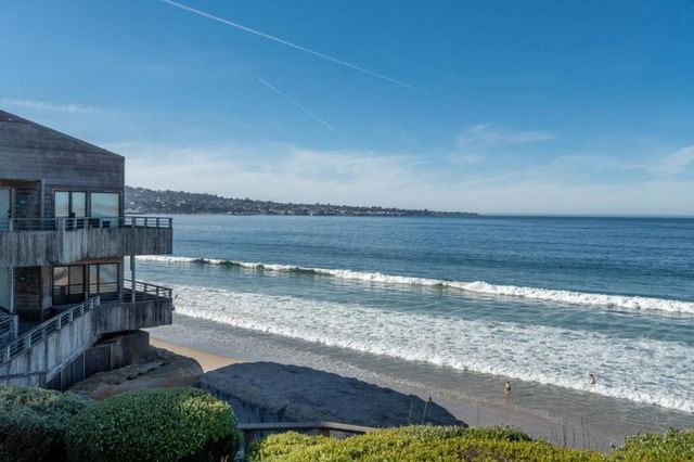 1 Surf Way 115, Monterey, CA 93940