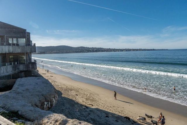 1 Surf Way 115, Monterey, CA 93940