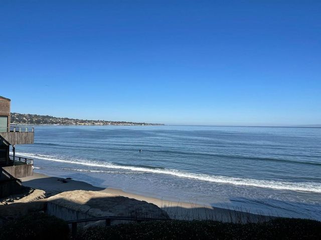 1 Surf Way 115, Monterey, CA 93940