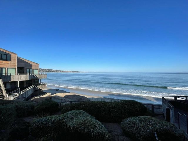 1 Surf Way 115, Monterey, CA 93940
