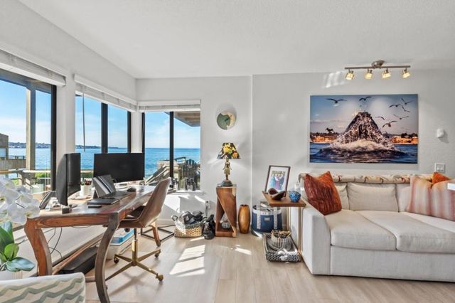 1 Surf Way 115, Monterey, CA 93940