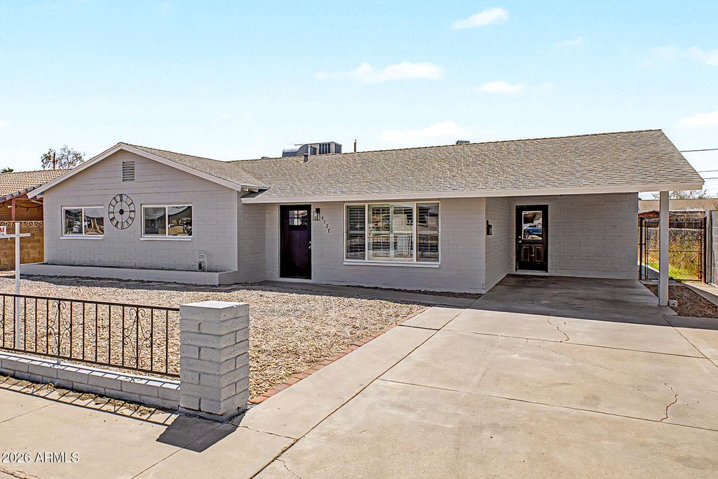 4937 W SIERRA VISTA Drive, Glendale, AZ 85301 — photo 4