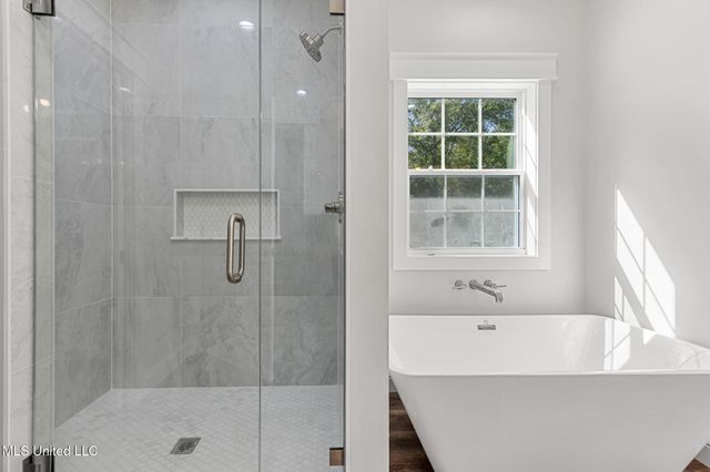 212 Hugo Street, Bay Saint Louis, MS 39520