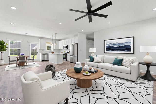 212 Hugo Street, Bay Saint Louis, MS 39520