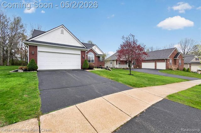 770 Phillips Drive, Oxford, MI 48371