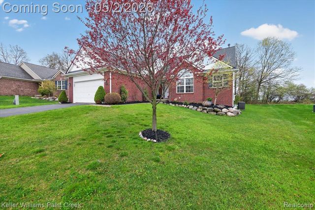770 Phillips Drive, Oxford, MI 48371