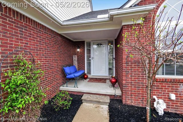 770 Phillips Drive, Oxford, MI 48371