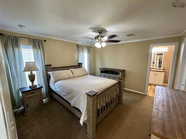 156 COMANCHE TRAIL, Henrietta, TX 76367