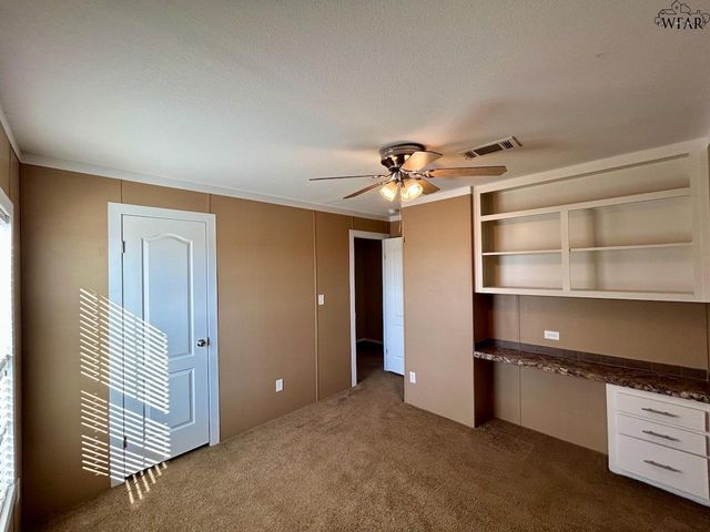 156 COMANCHE TRAIL, Henrietta, TX 76367