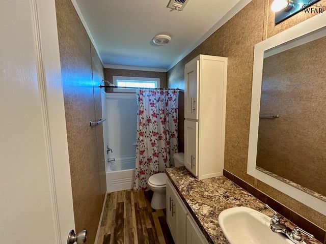 156 COMANCHE TRAIL, Henrietta, TX 76367