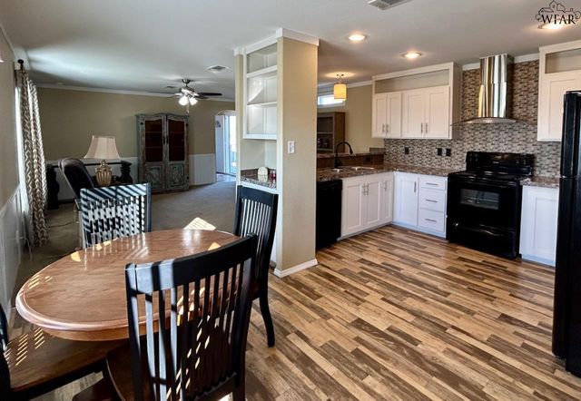 156 COMANCHE TRAIL, Henrietta, TX 76367