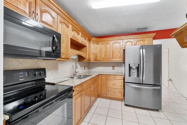1302 SW 22nd Avenue, Fort Lauderdale, FL 33312