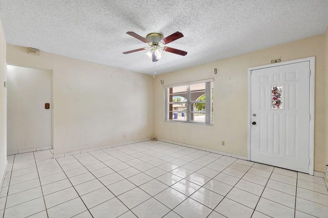 1302 SW 22nd Avenue, Fort Lauderdale, FL 33312
