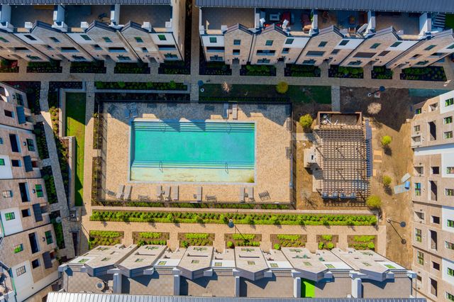 637 Dalton Lane, Irving, TX 75039