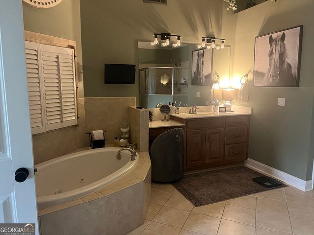 446 Lakeshore Drive, Monroe, GA 30655