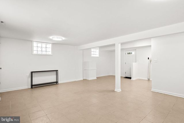 5527 DUCHAINE DR, Lanham, MD 20706