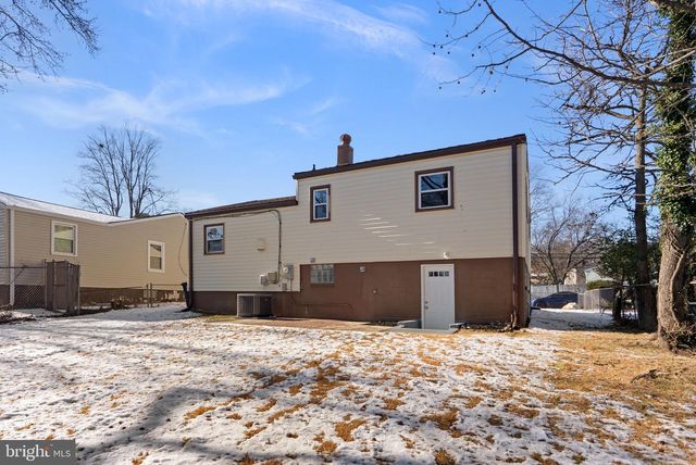 5527 DUCHAINE DR, Lanham, MD 20706