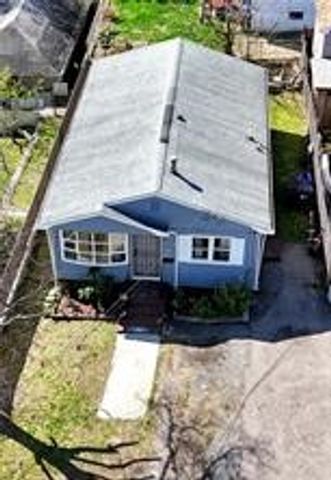 12 Rangeley Avenue, Providence, RI 02908