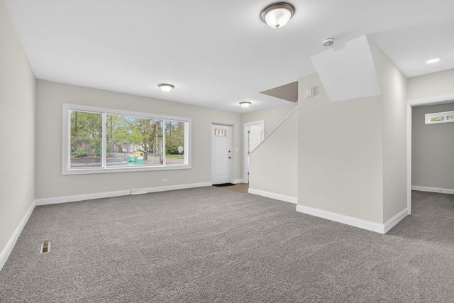 330 Harwood Street, Joliet, IL 60432