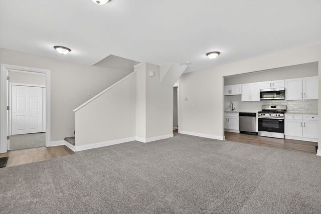 330 Harwood Street, Joliet, IL 60432