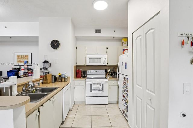 7200 NW 114th Ave 106, Doral, FL 33178