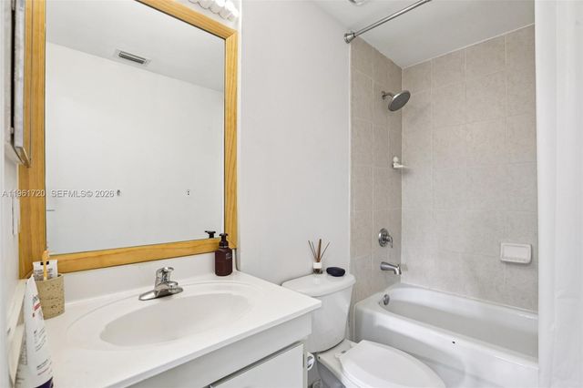 7200 NW 114th Ave 106, Doral, FL 33178