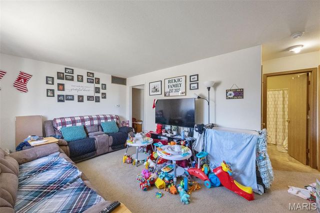 447 Mabel Drive, Arnold, MO 63010