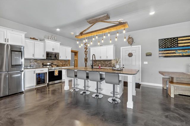 5304 SAMPSON ROAD, Abrams, WI 54101