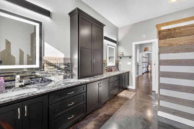 5304 SAMPSON ROAD, Abrams, WI 54101