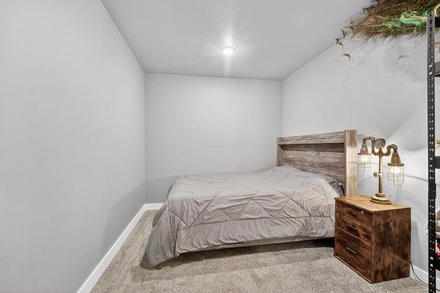 5304 SAMPSON ROAD, Abrams, WI 54101