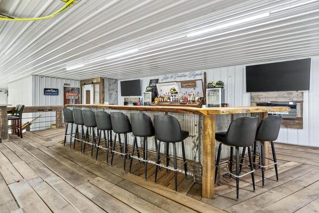 5304 SAMPSON ROAD, Abrams, WI 54101