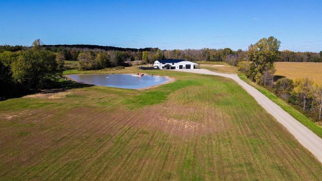5304 SAMPSON ROAD, Abrams, WI 54101