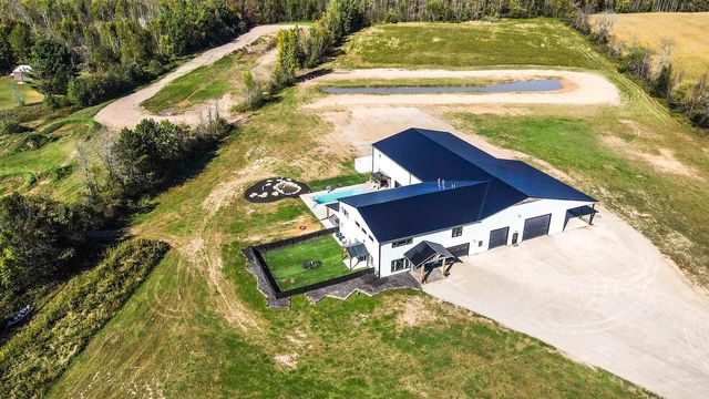 5304 SAMPSON ROAD, Abrams, WI 54101