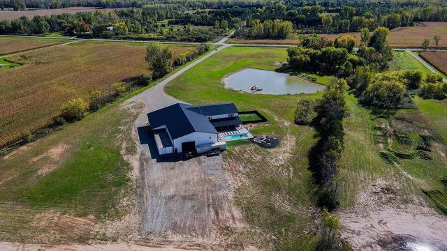5304 SAMPSON ROAD, Abrams, WI 54101