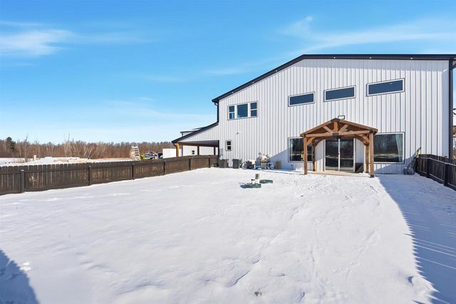 5304 SAMPSON ROAD, Abrams, WI 54101