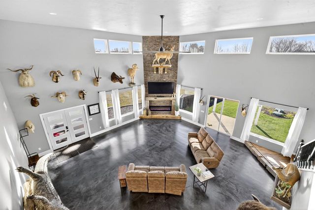 5304 SAMPSON ROAD, Abrams, WI 54101