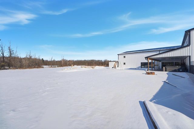 5304 SAMPSON ROAD, Abrams, WI 54101