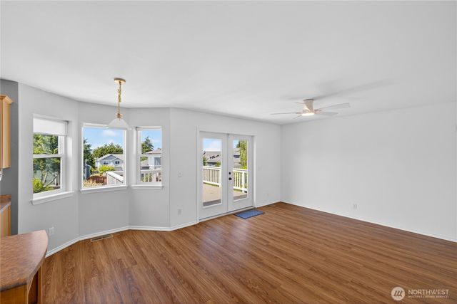 3712 W 8th Street, Anacortes, WA 98221