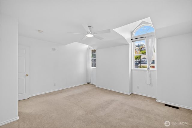 3712 W 8th Street, Anacortes, WA 98221