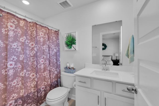 122 Firehole Road, Gray Court, SC 29645