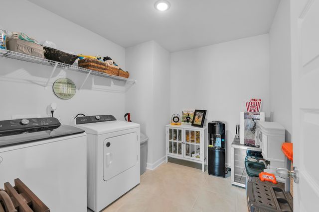 122 Firehole Road, Gray Court, SC 29645