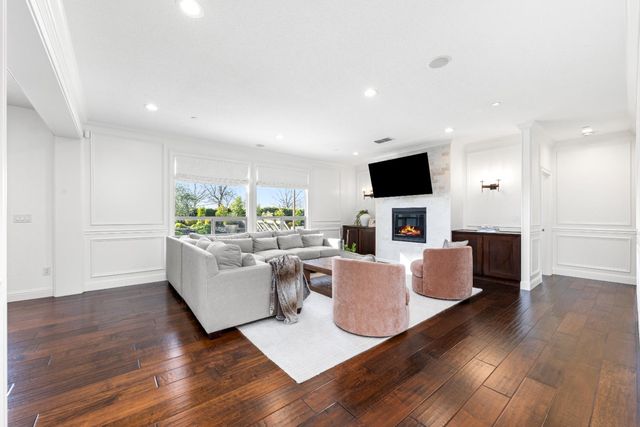 2365 Mendota Way, Roseville, CA 95747